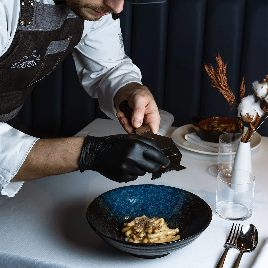 Foto gallery del ristorante il castello di castelvetro di modena