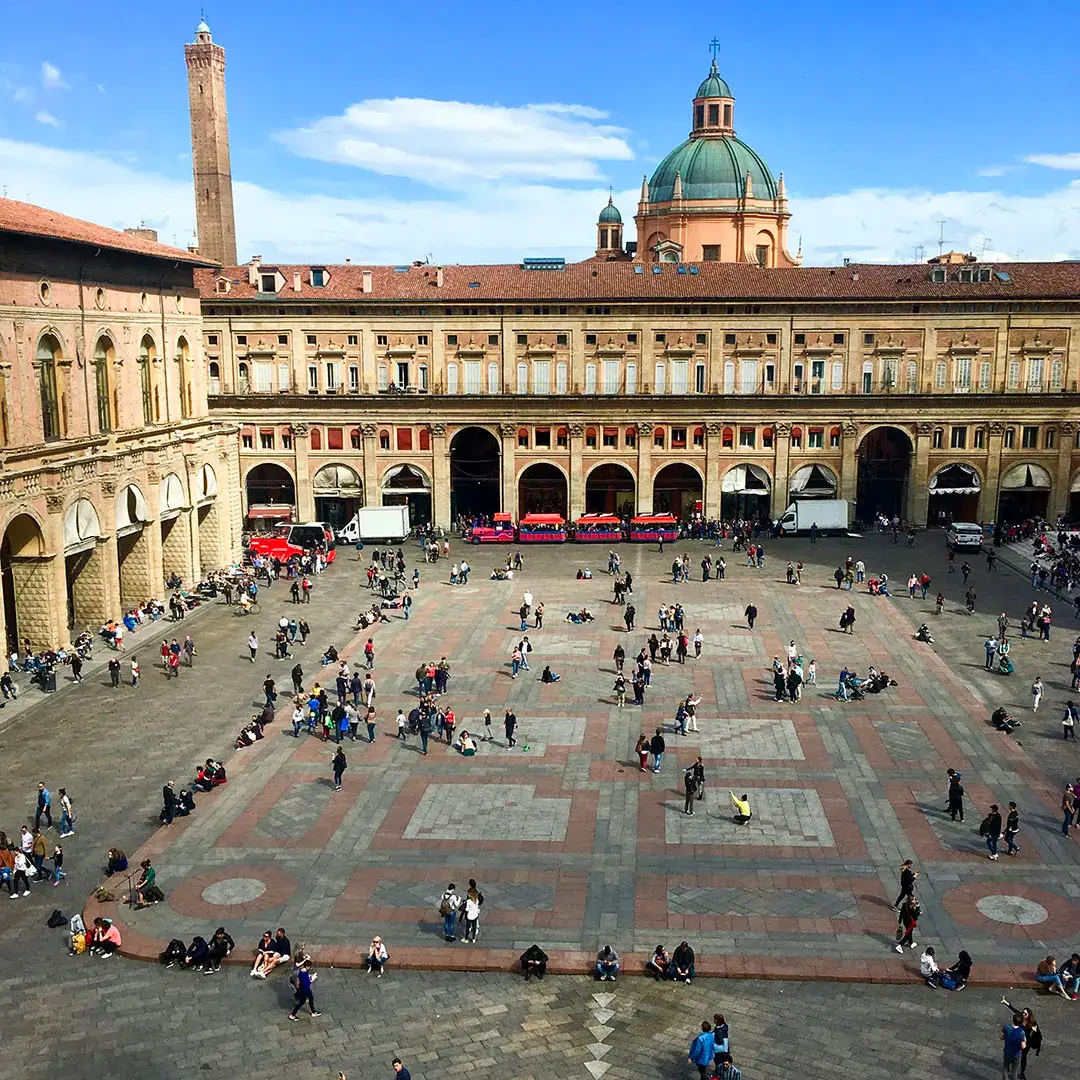 Foto piazza Bologna
